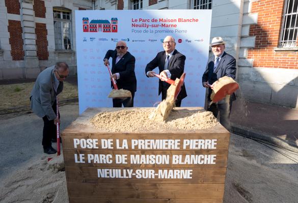 Première pierre de l'opération Parc de Maison Blanche,  à Neuilly-sur-Marne ©JGP