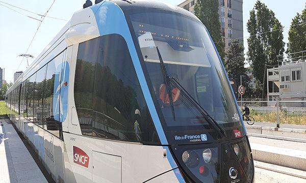 Le Tram 12 express sera équipé de rames Dualis d’Alstom. © Claire Dassy – IDFM